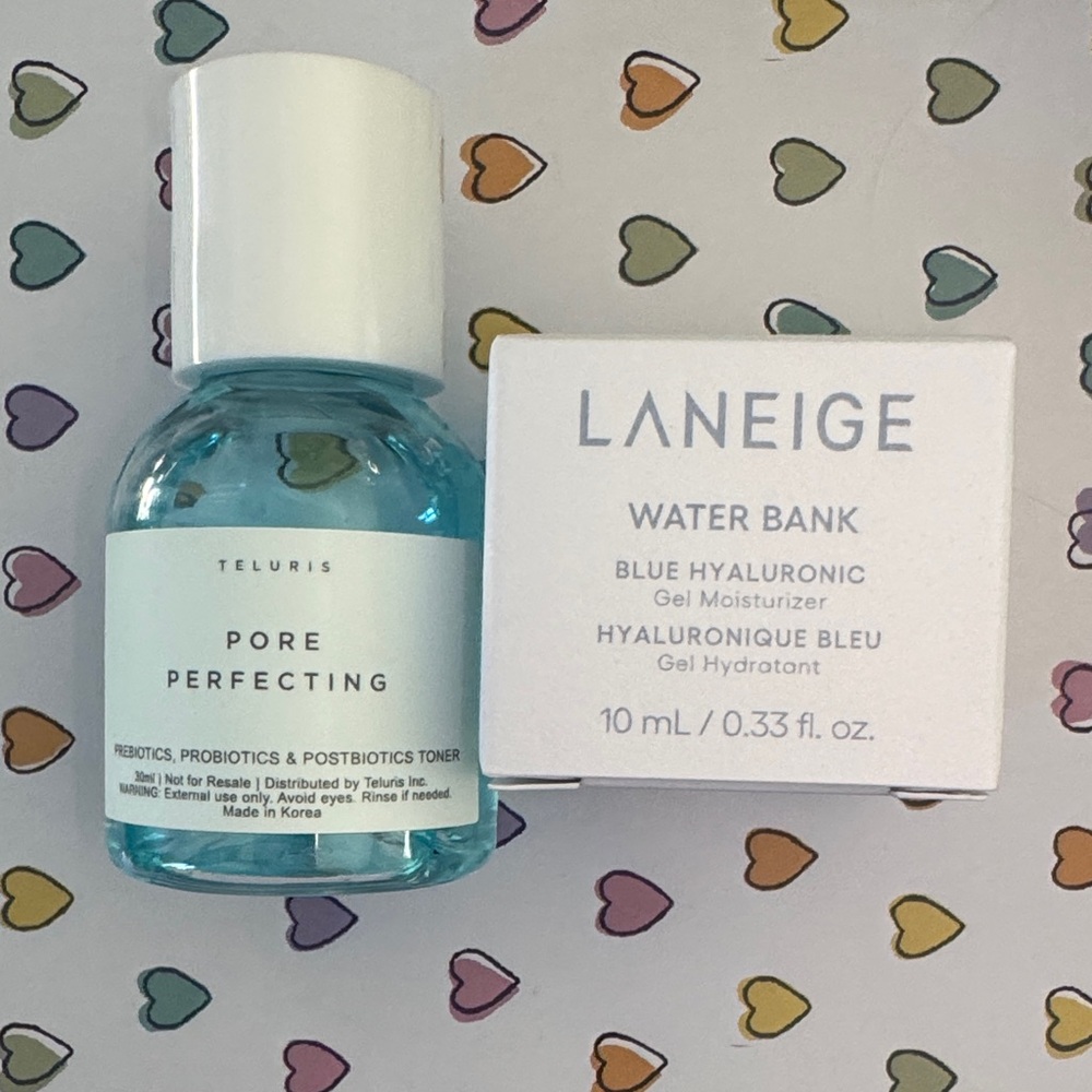 LANEIGE Pore Perfecting Toner in Blue and White